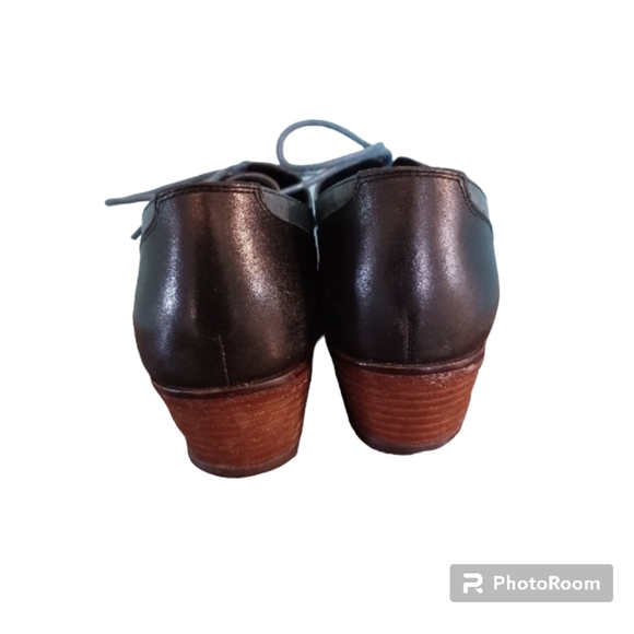 Wolverine by Samantha Pleet Nesbit Kiltie Leather Oxford 7.5 B 1000 Mile Shoes - Picture 5 of 13